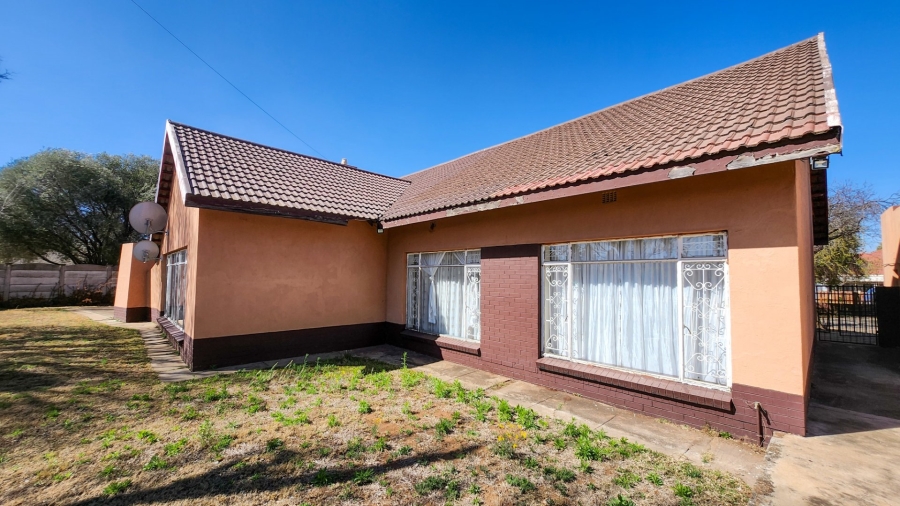 3 Bedroom Property for Sale in Stilfontein North West